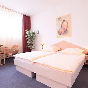Ib Hotel Am Wallgraben Hotel