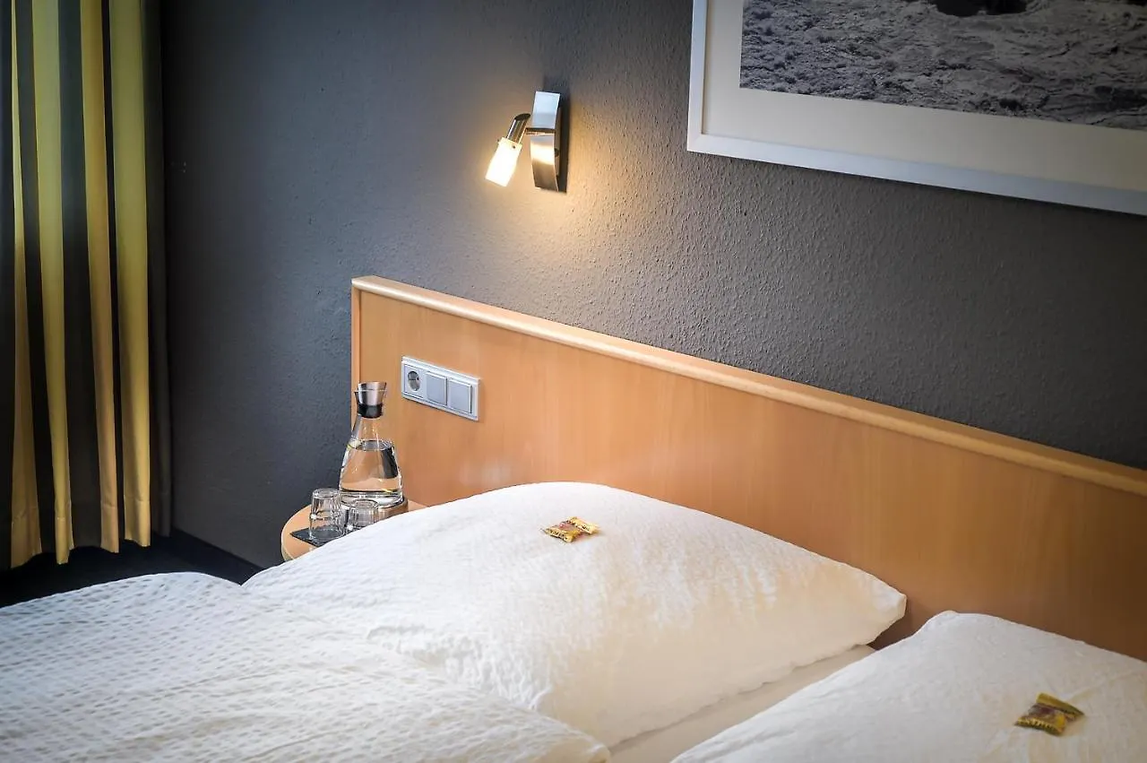 Hotel Mautner Airport Und Messehotel Στουτγκάρδη 3*,  Γερμανία